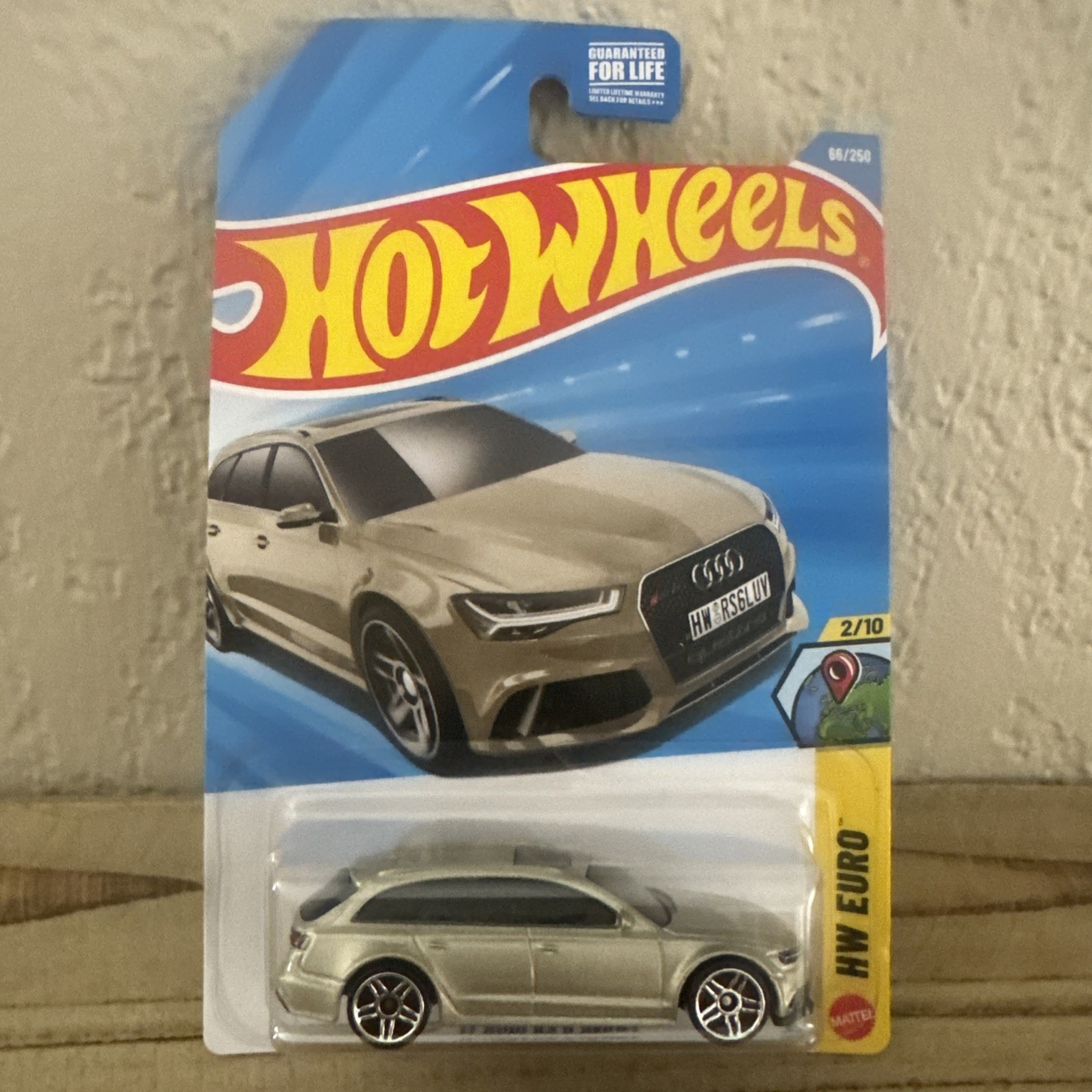 2026 Hot Wheels 2017 Audi RS 6 Avant 66/250 Champagne 2/10 HW Euro