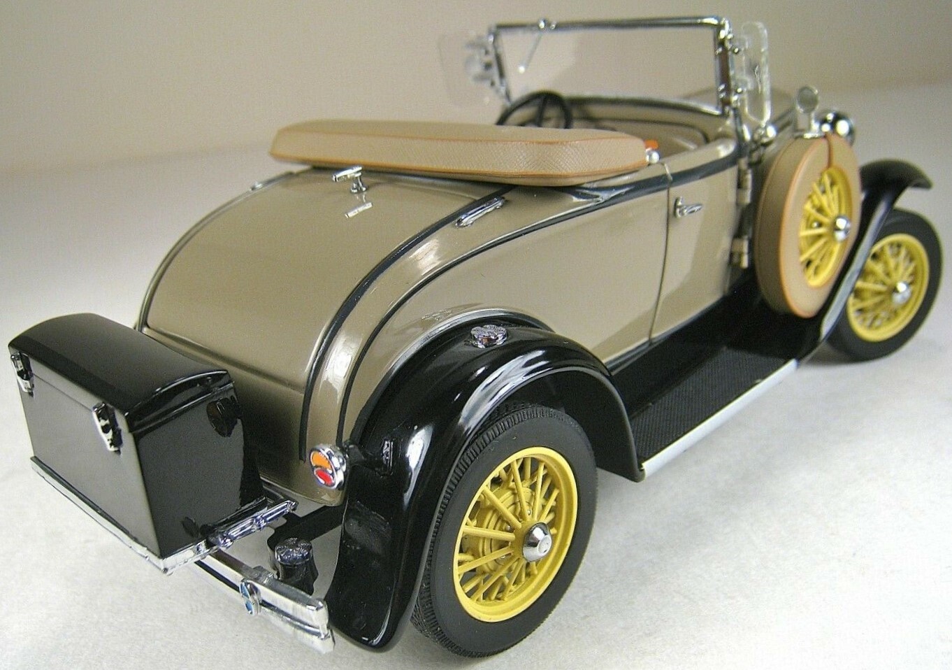 Ford Classic Custom Dream Metal Model Concept Hot Rod Race Sports Promo Car1:24