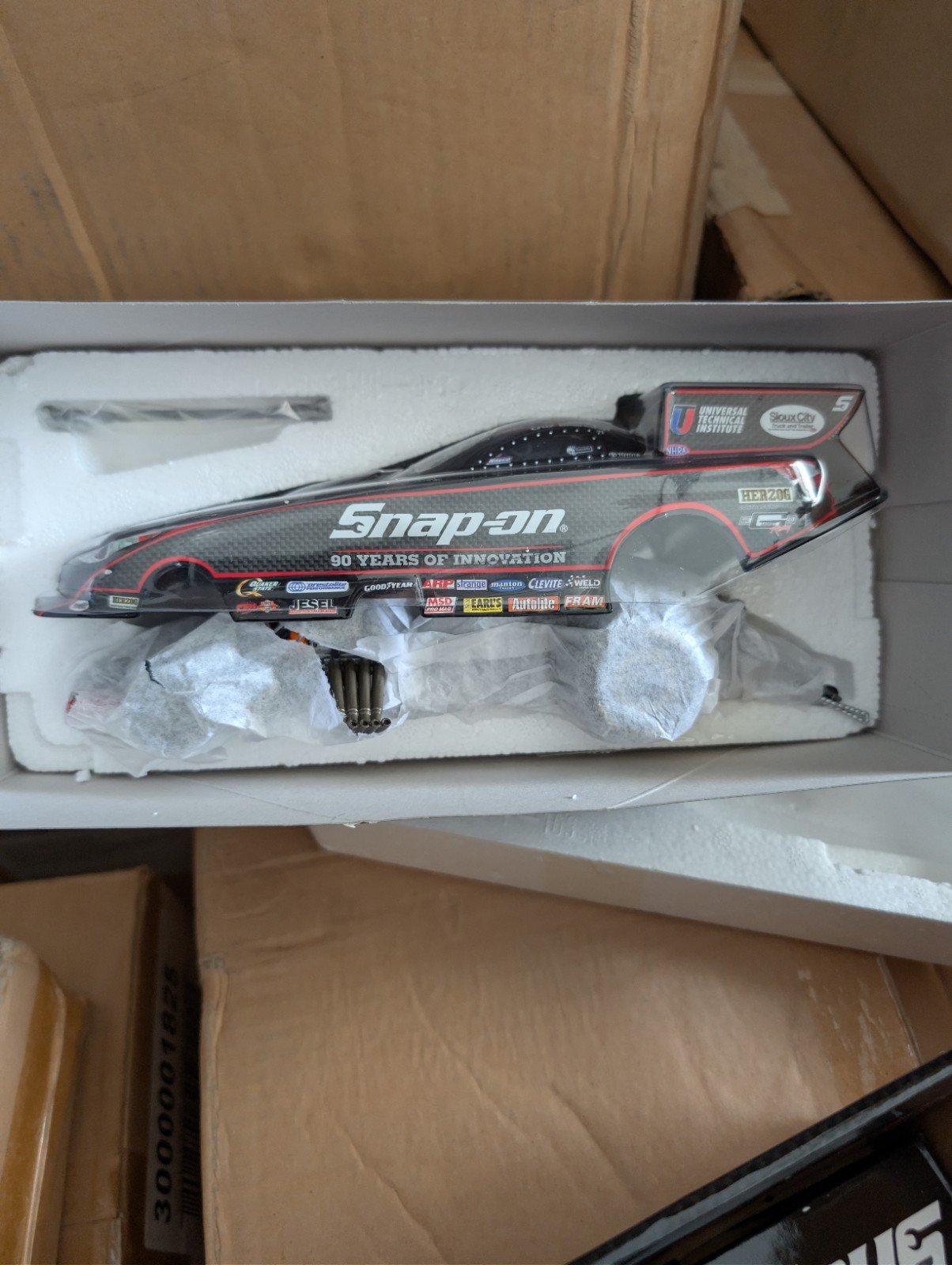 Snap-on Racing 2010 Toyota Cruz Pedregon NHRA Funny Car 1:24 Diecast LE