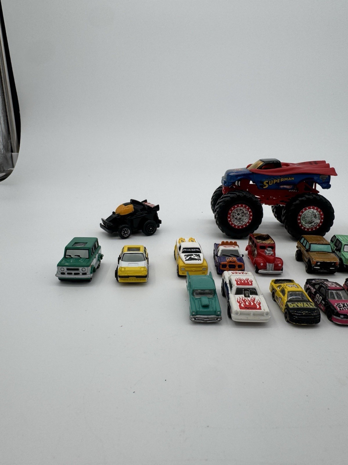 Mixed Lot 23 Diecast Toy Cars Hot Wheels Matchbox Micro Machines Vintage
