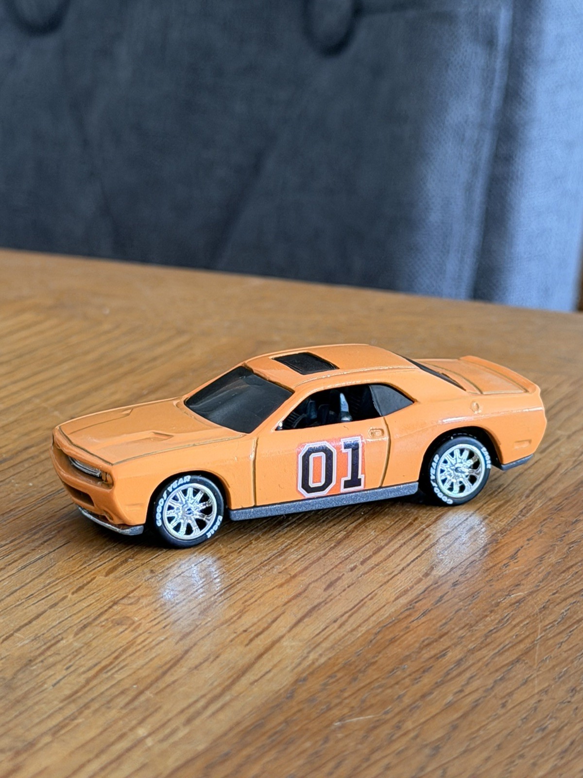 Hot Wheels General Lee Dodge Challenger 1:64 Die Cast Dukes Of Hazzard Race Car
