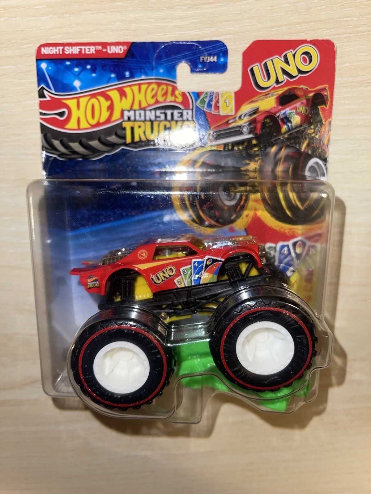HOT WHEELS MONSTER TRUCK CHASE REDLINE LOT NIGHT SHIFTER MILK MONSTER WILL TRASH