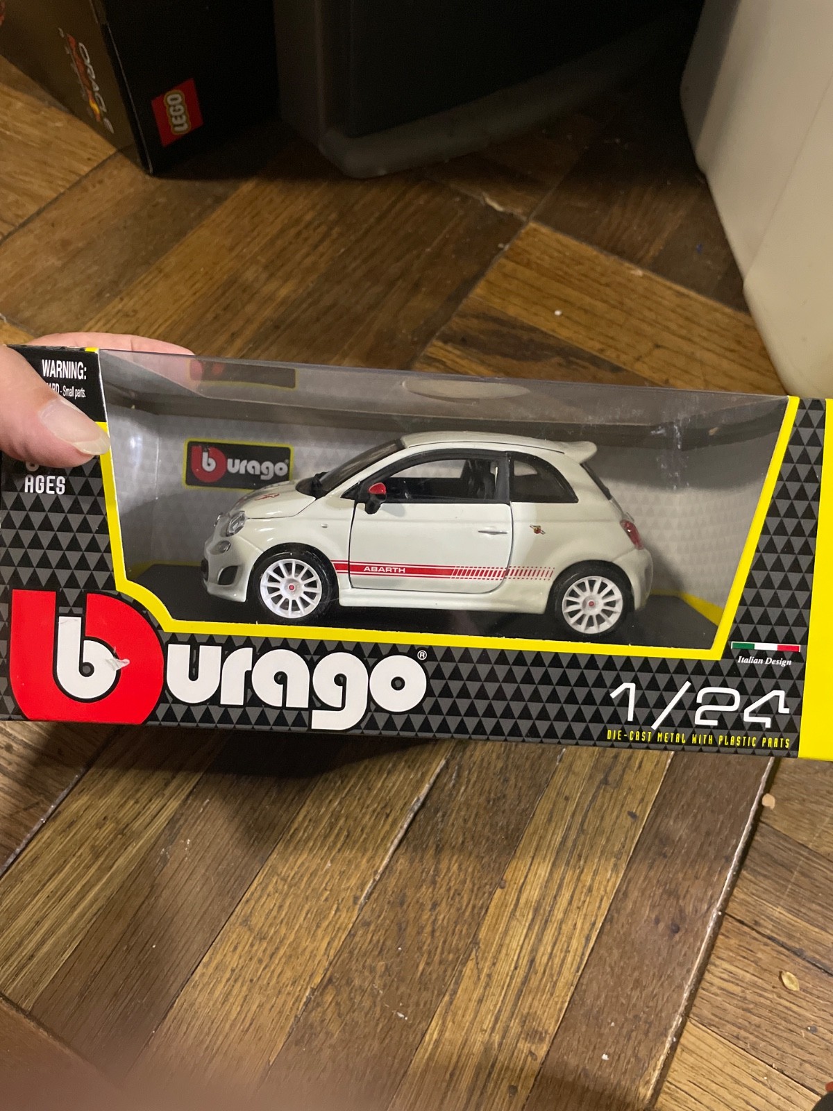 1/24 burago abarth 500