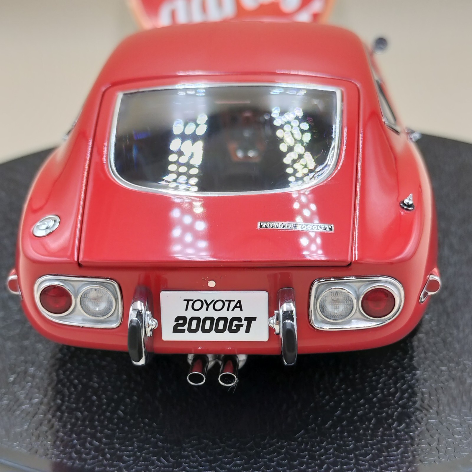 AUTOart 1/18 Toyota 2000GT 1967 Coupe red Upgraded 78746 Millennium