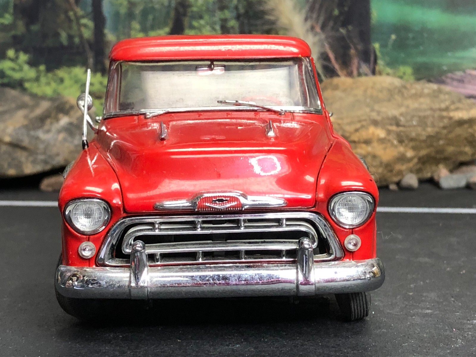Imperfect 1:24 Diecast Danbury Mint RED 1957 CHEVROLET CAMEO PICKUP No Box AS-IS
