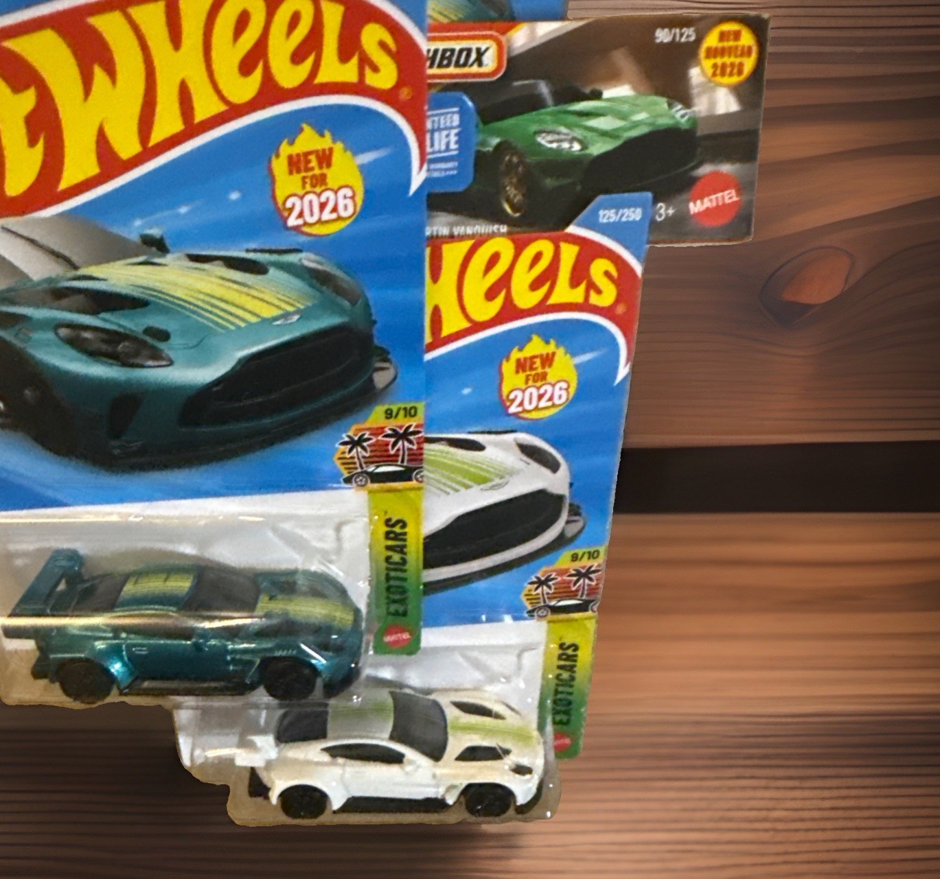 2026 Hot Wheels EXOTICS 2024 Aston Martin Vantage X2 + 2026 Power Grab VANQUISH