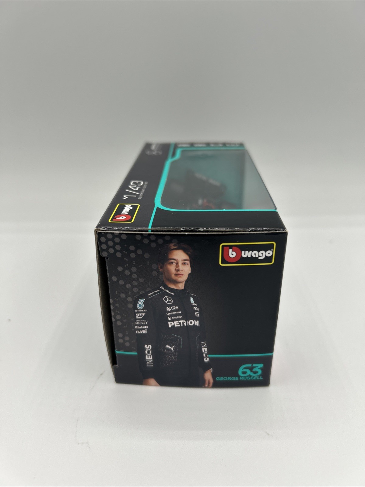 2024 George Russell/Lewis Hamilton Petronas Mercedes F1W15 Bburago Formula1 F1