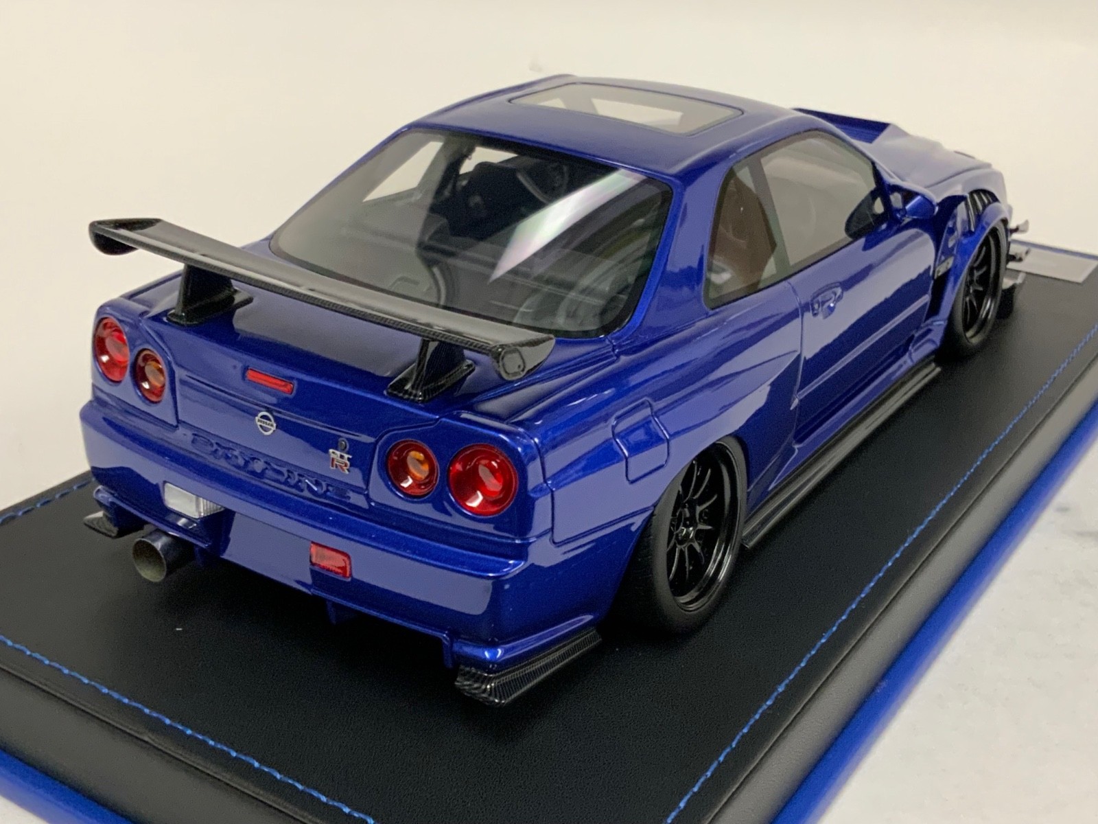 1/18 IVY Nissan R34 customized with Full Engine Blue leather base 20 pieces