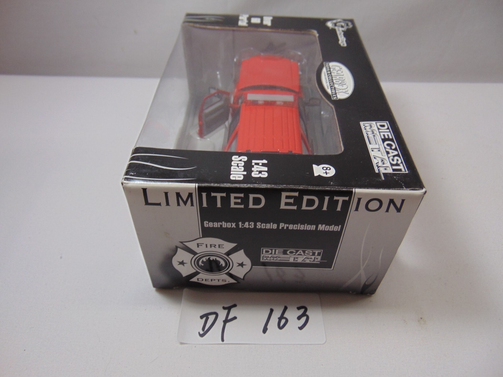 GEARBOX 1/43 BOSTON FIRE TCU FIRE DEPT. FORD EXPEDITION NEW MODEL CUSTOM 2006