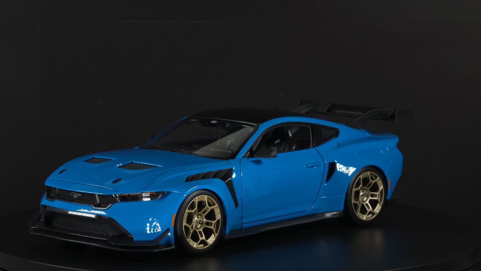 2025 Ford Mustang GTD 1:18 Maisto Exclusive Style Special Edition