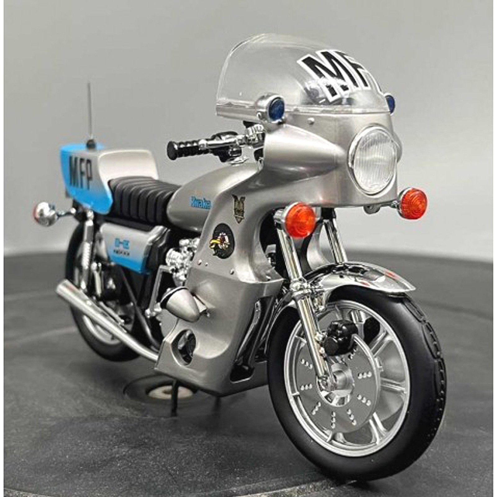 ACE 1/18 MAD MAX MOVIE GOOSE KWAKA KZ1000 MFP POLICE MOTORCYCLE RESIN – US SHIP