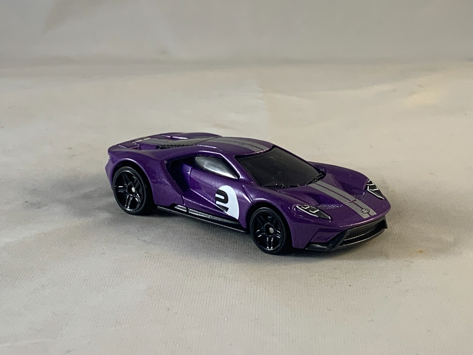 Hot Wheels 2017 Ford GT 2025 HW Motor Show Purple PR5s