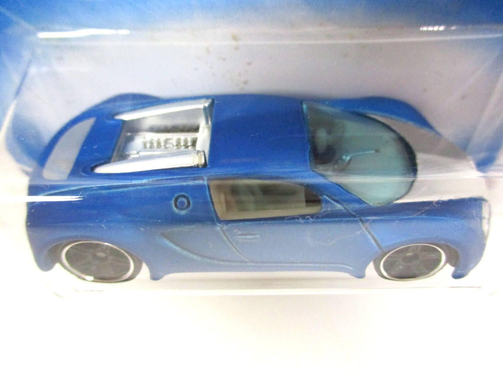 HOT WHEELS – HOT AUCTION – BUGATTI VEYRON (MATTE BLUE) – DIECAST