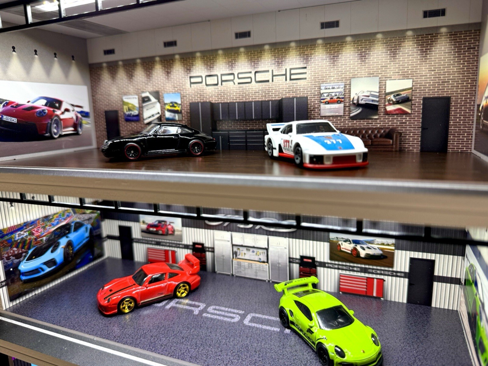 The Ultimate Porsche Diorama! For Hot Wheels 1:64 Models LED Lighting 5 LEVELS!