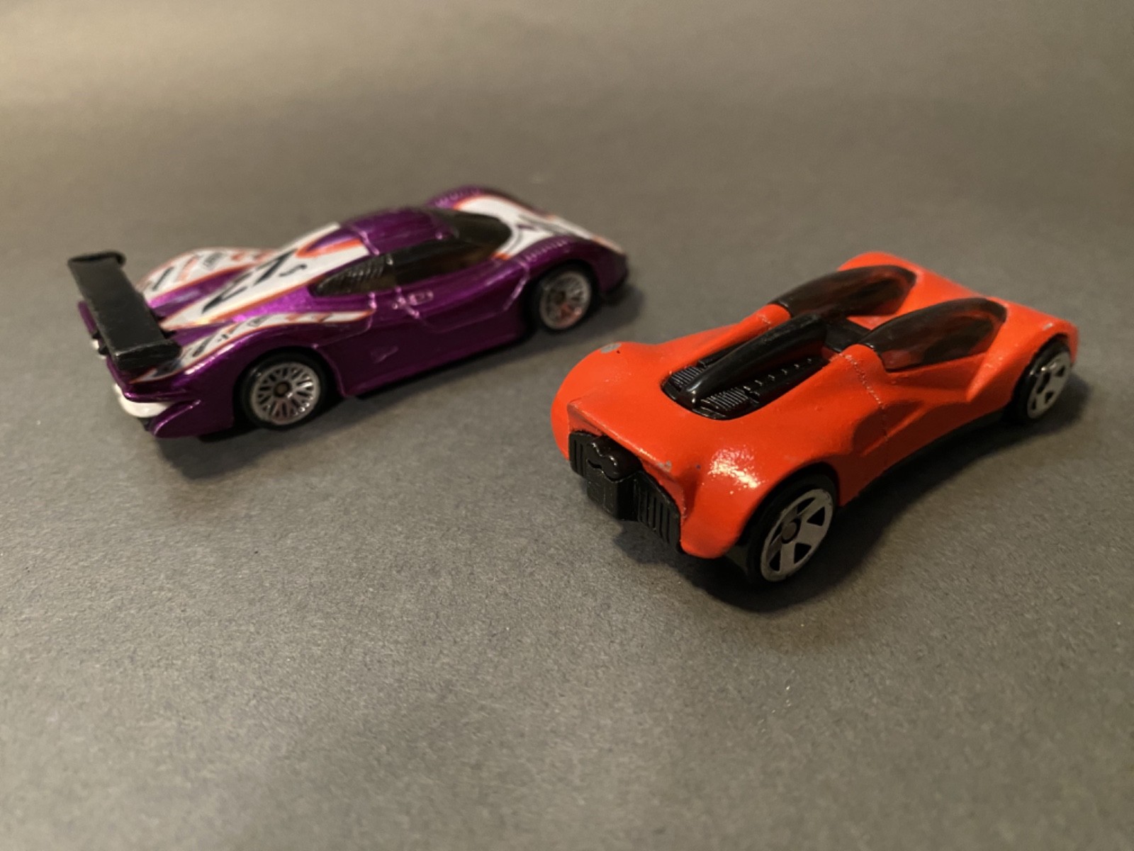 Lot of 13 Diecast 1:64 Cars – Various Makes and Models Loose
