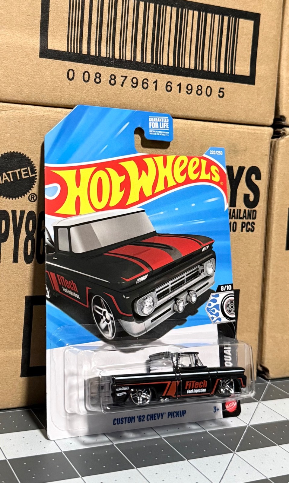 Hot Wheels Custom ‘62 Chevy Pickup #220/250 Rod Squad 8/10 FiTech J Hook Crease