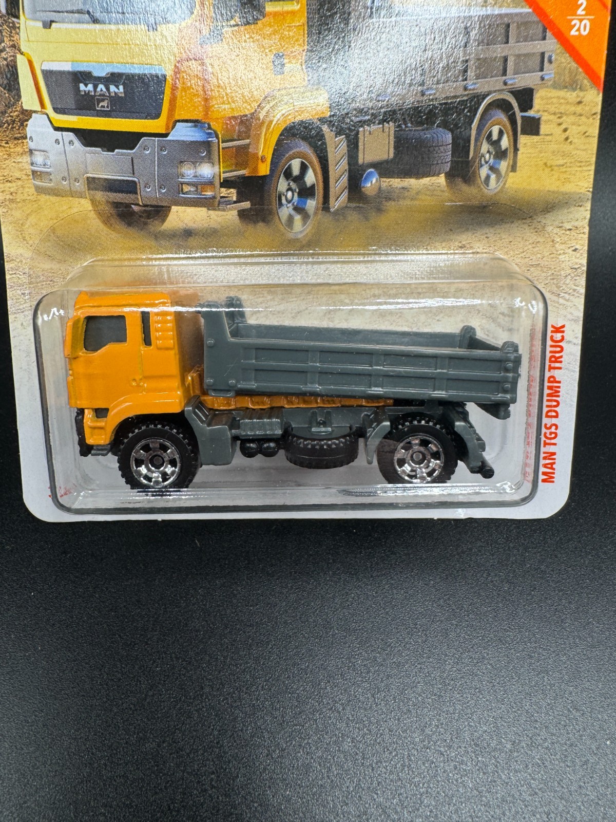 Matchbox MBX Construction 2/20 MAN TGS Dump Truck 31/100 P1
