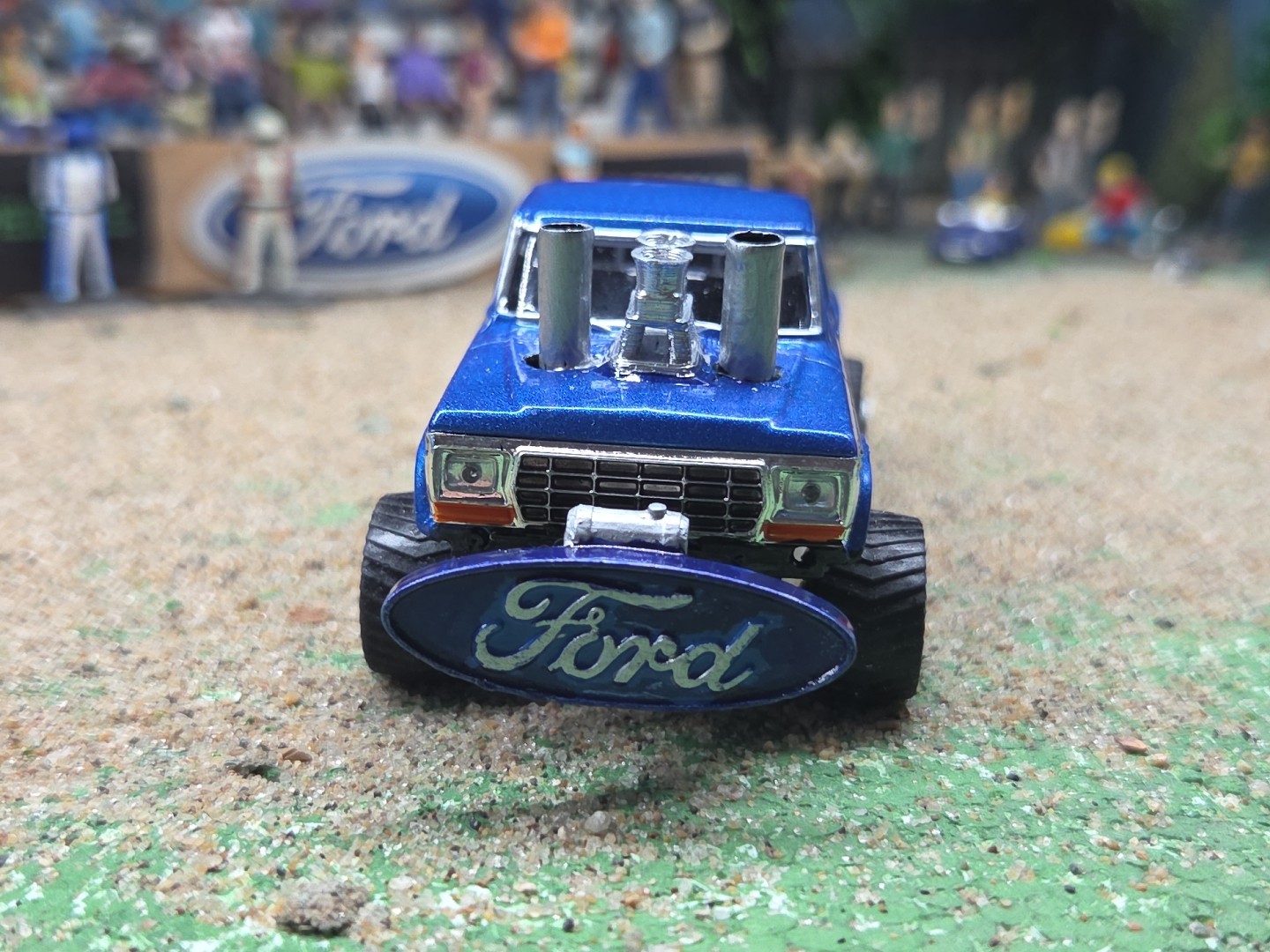 CUSTOM BUILT 1:64 GreenLight 1979 FORD HOT ROD PULLING TRUCK ertl puller dcp 460