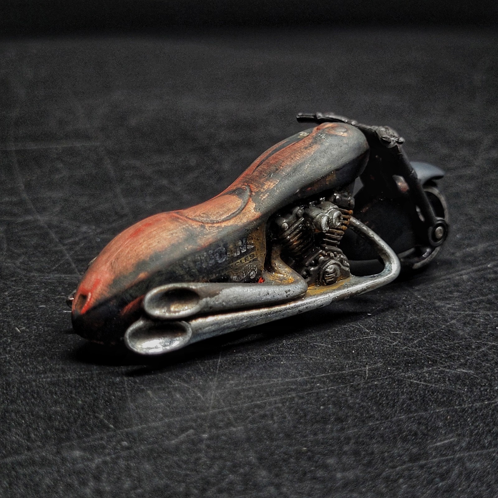 1:64 Rat Rod / Abandoned Junkyard Motorcycle Diecast Diorama