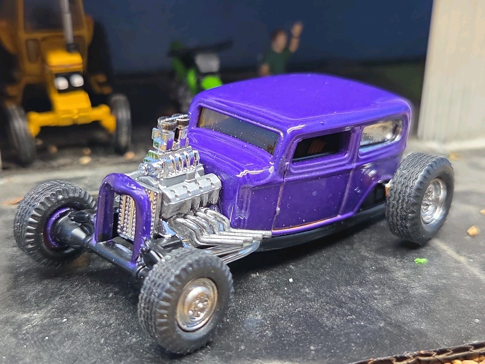Custom 1:64 street Rat Rod lowered hot FORD chopped panel paddy wagon HotWheels