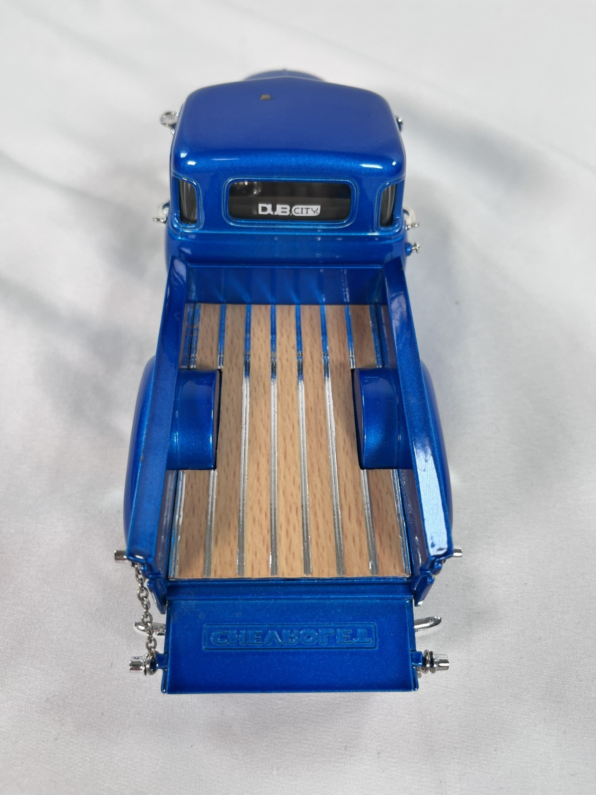 Jada Toys Dub City Old Skool 1951 Chevy Pickup Truck 1:24 Diecast Blue