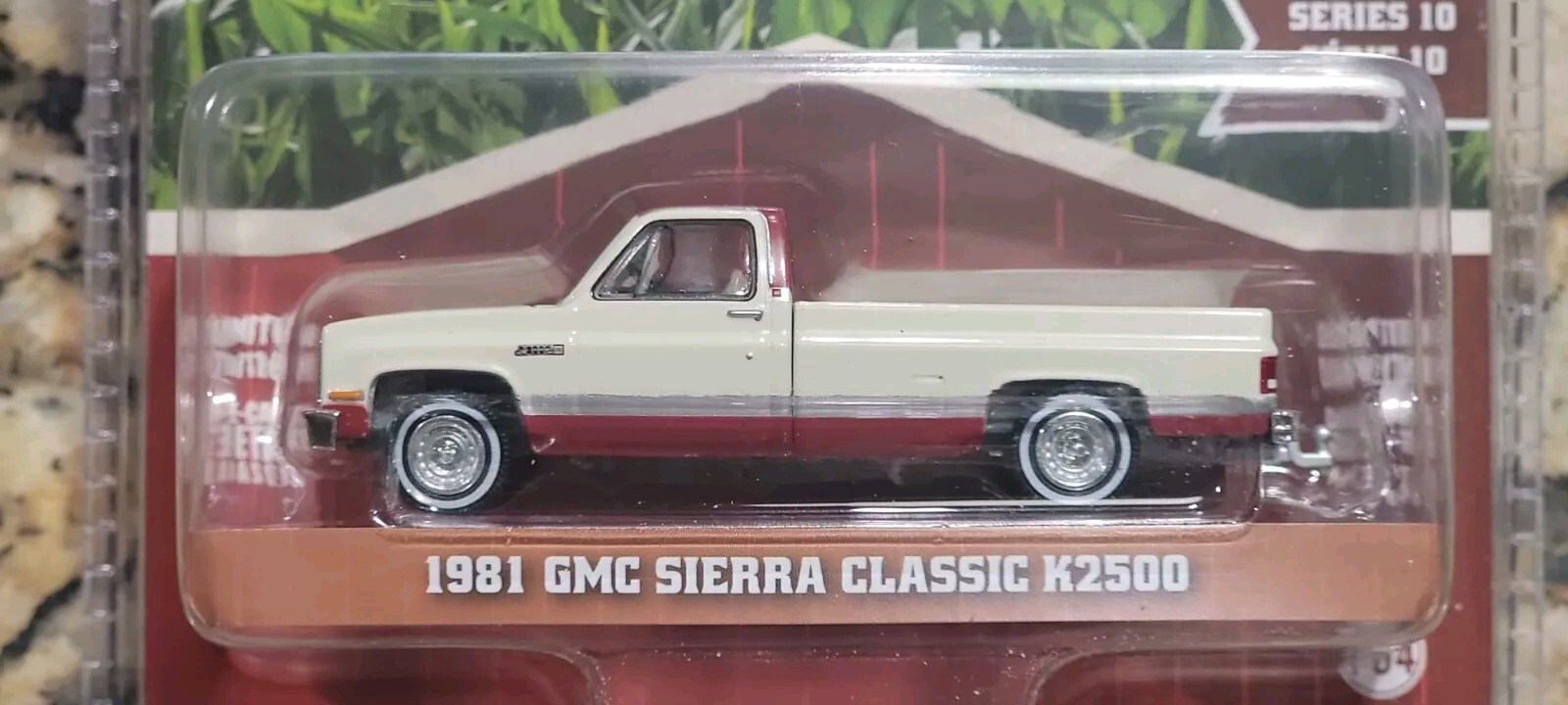 GREENLIGHT 1:64 1963 Chevrolet Impala SS Convertible Lowriders Series 6 GL63070C