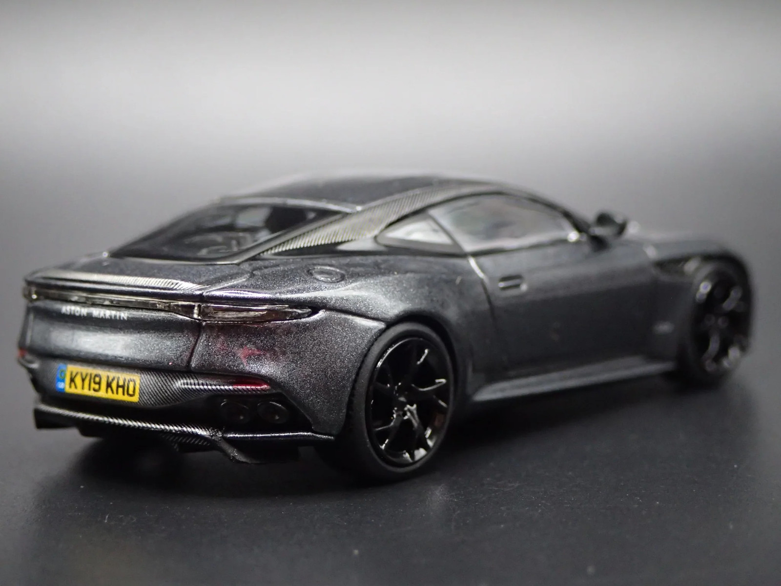 2018-2024 ASTON MARTIN DBS 007 NO TIME TO DIE GRAY 1/64 SCALE DIECAST MODEL CAR