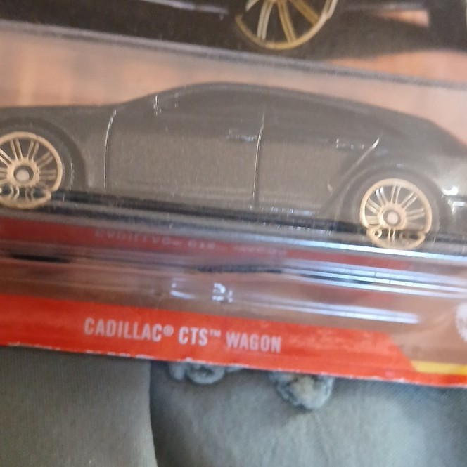 Matchbox Cadillac CTS Wagon 2010 1:64 Diecast Car Gray Unopened Box