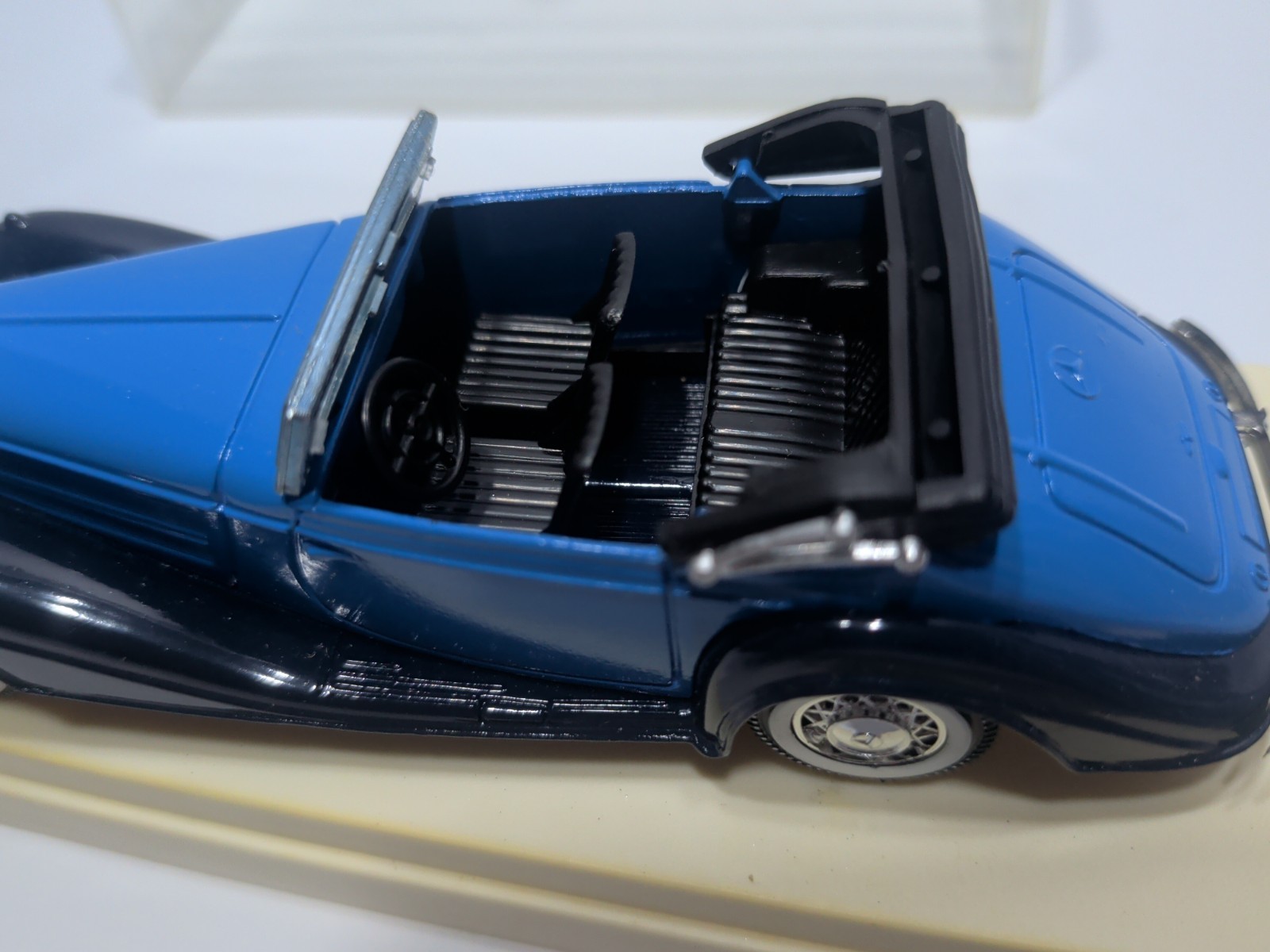Solido 1939 Mercedes 540K Cabriolet 1:43 Diecast Model #4086