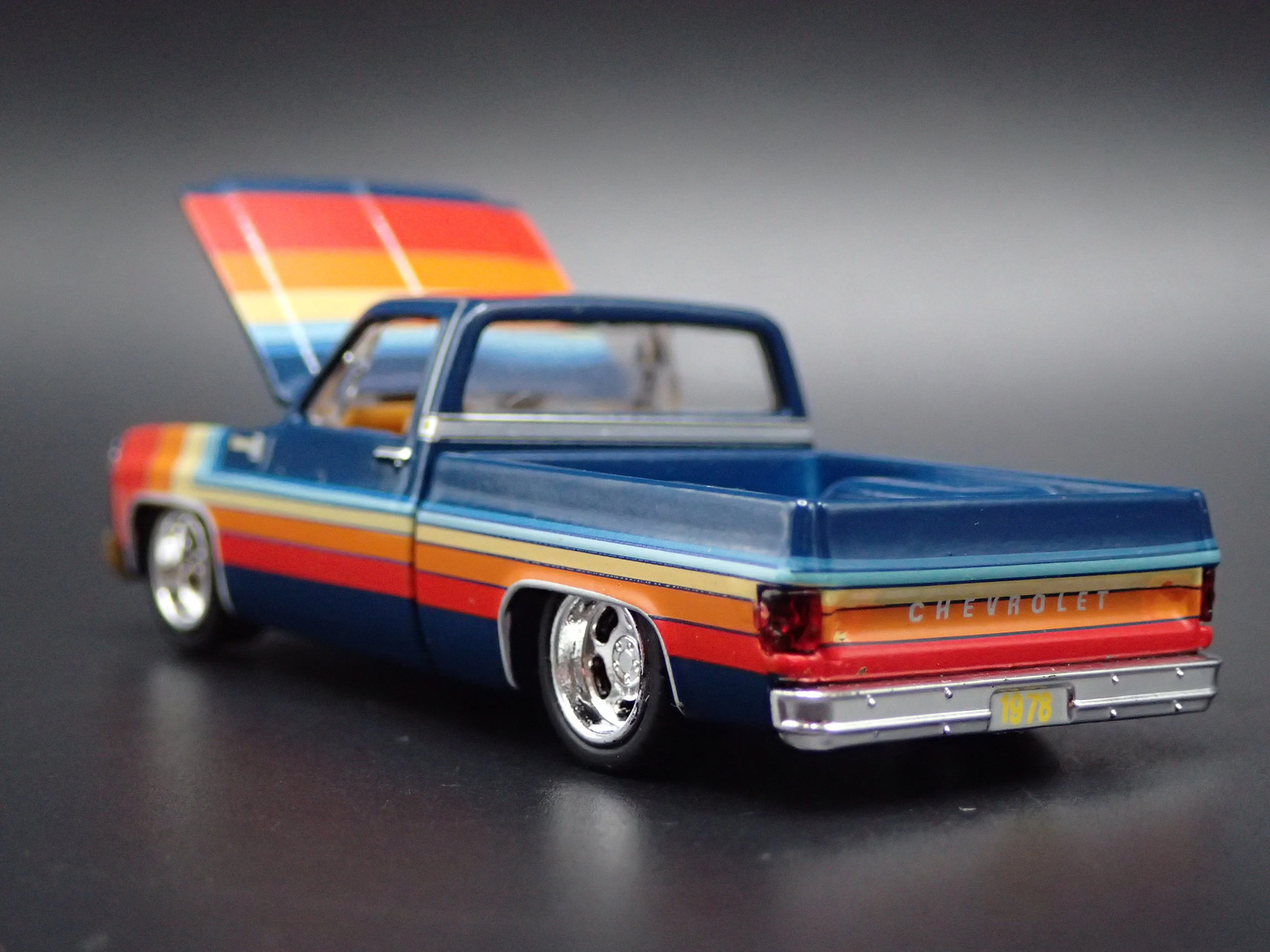 1978 CHEVY CHEVROLET C10 SILVERADO SQUAREBODY TRUCK BLUE 1/64 SCALE DIECAST CAR