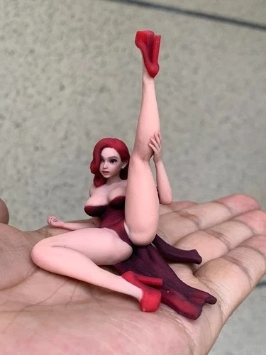 USA Miniature Figure Scene Props 1/18 Red Dress Beauty Girl Diorama Resin Sculpt