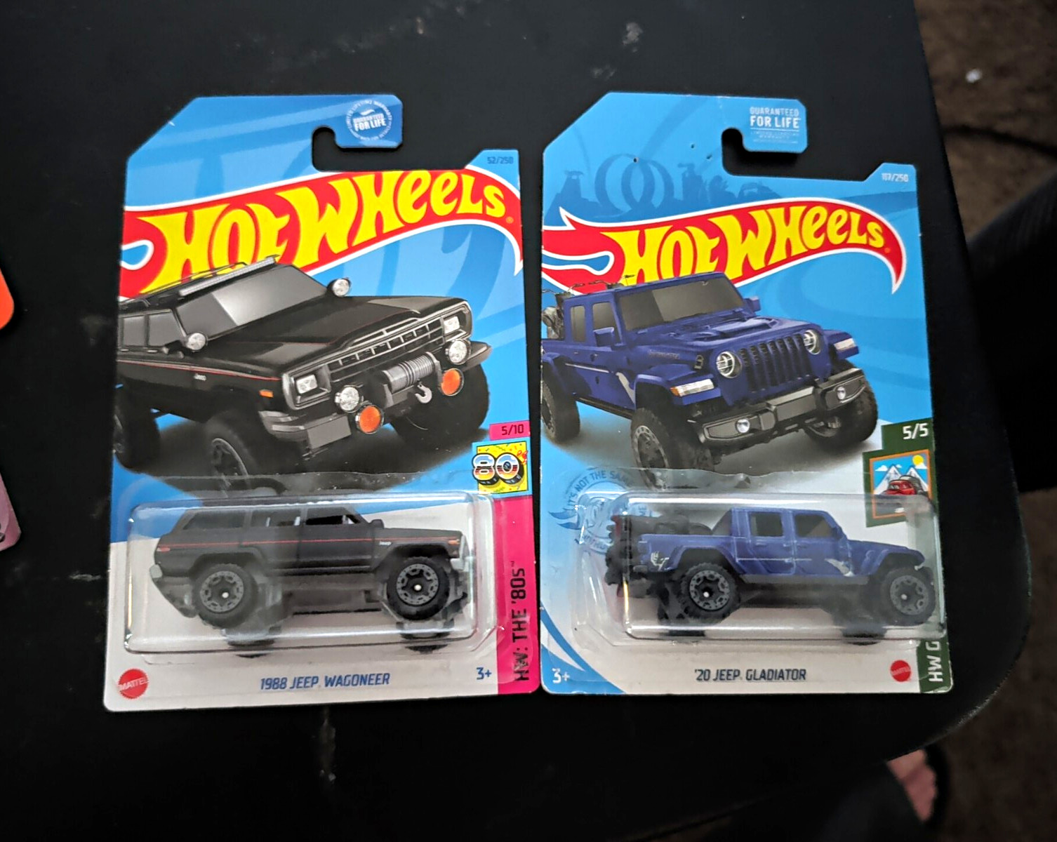 Hot Wheels 1:64 HW: The ’80s 1988 Jeep Wagoneer Black Diecast Unopened
