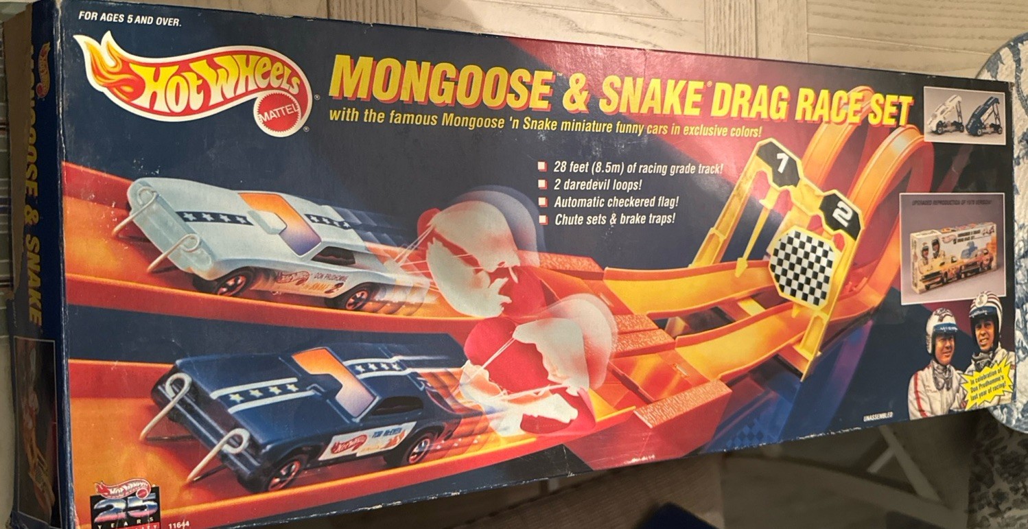 1993 Vintage Hot Wheels Mongoose & Snake Drag Race Set Brand New – Never opened