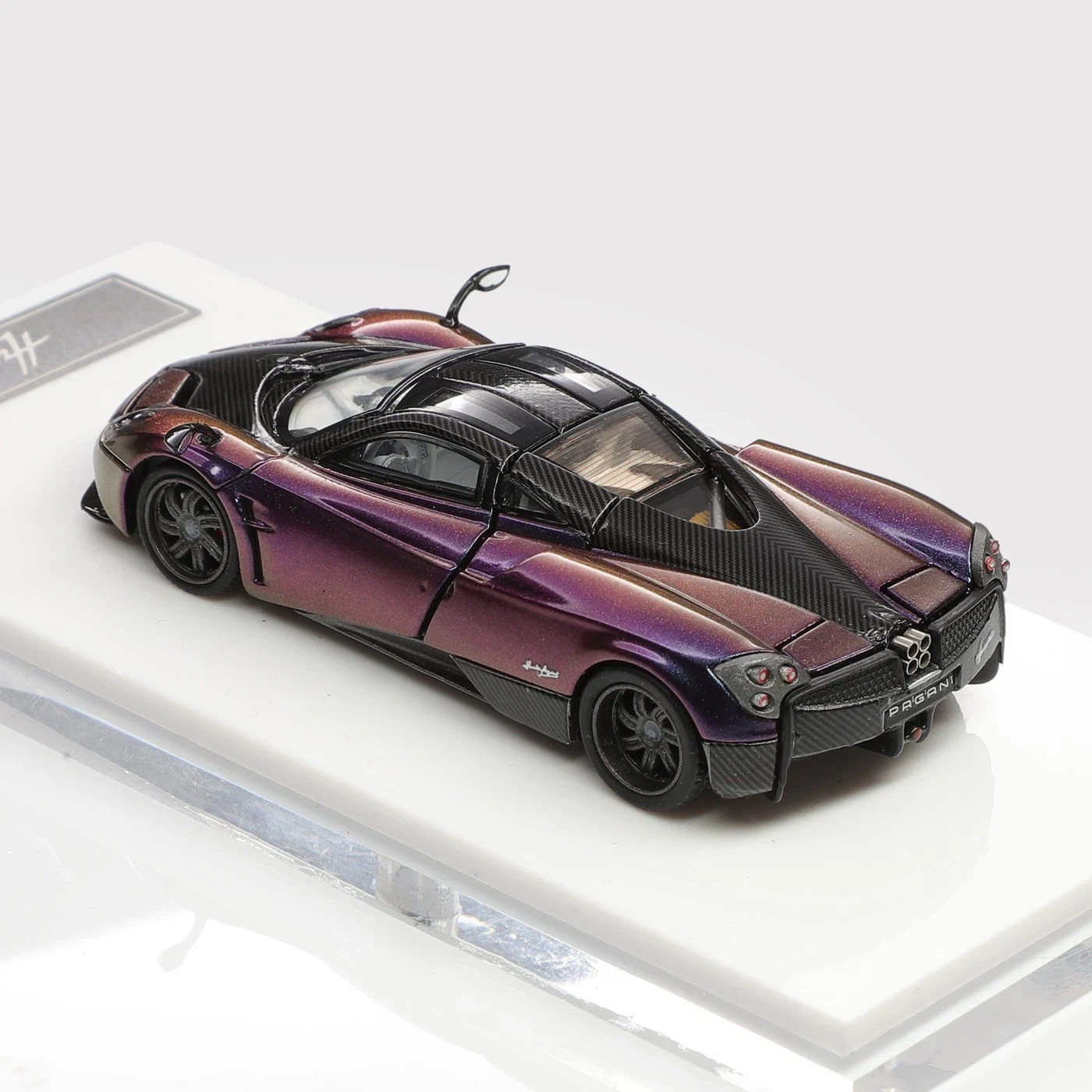 PAGANI HUAYRA 2014 DOORS OPEN REAR COMES OFF MAGIC PURPLE 1/64 DIECAST CAR HKM