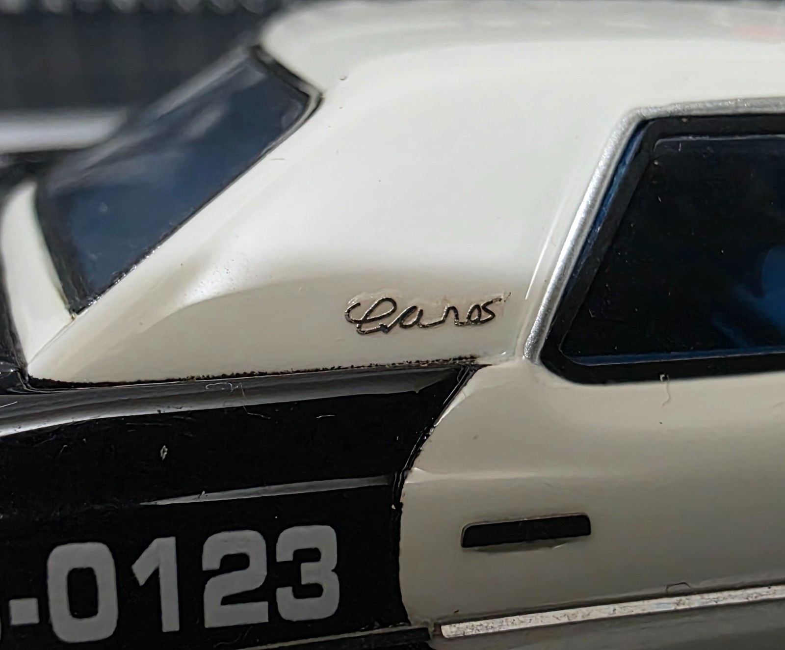 Ford Custom 500 “San Francisco Police Depart.” SFPD 1974 1:43 Matrix MX20603-241
