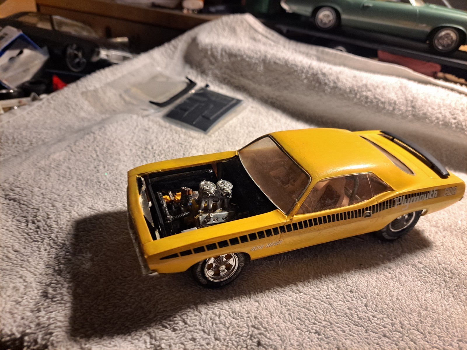 Yellow/Black Plymouth Barracuda ‘Cuda 426 HEMI Model Car, Used