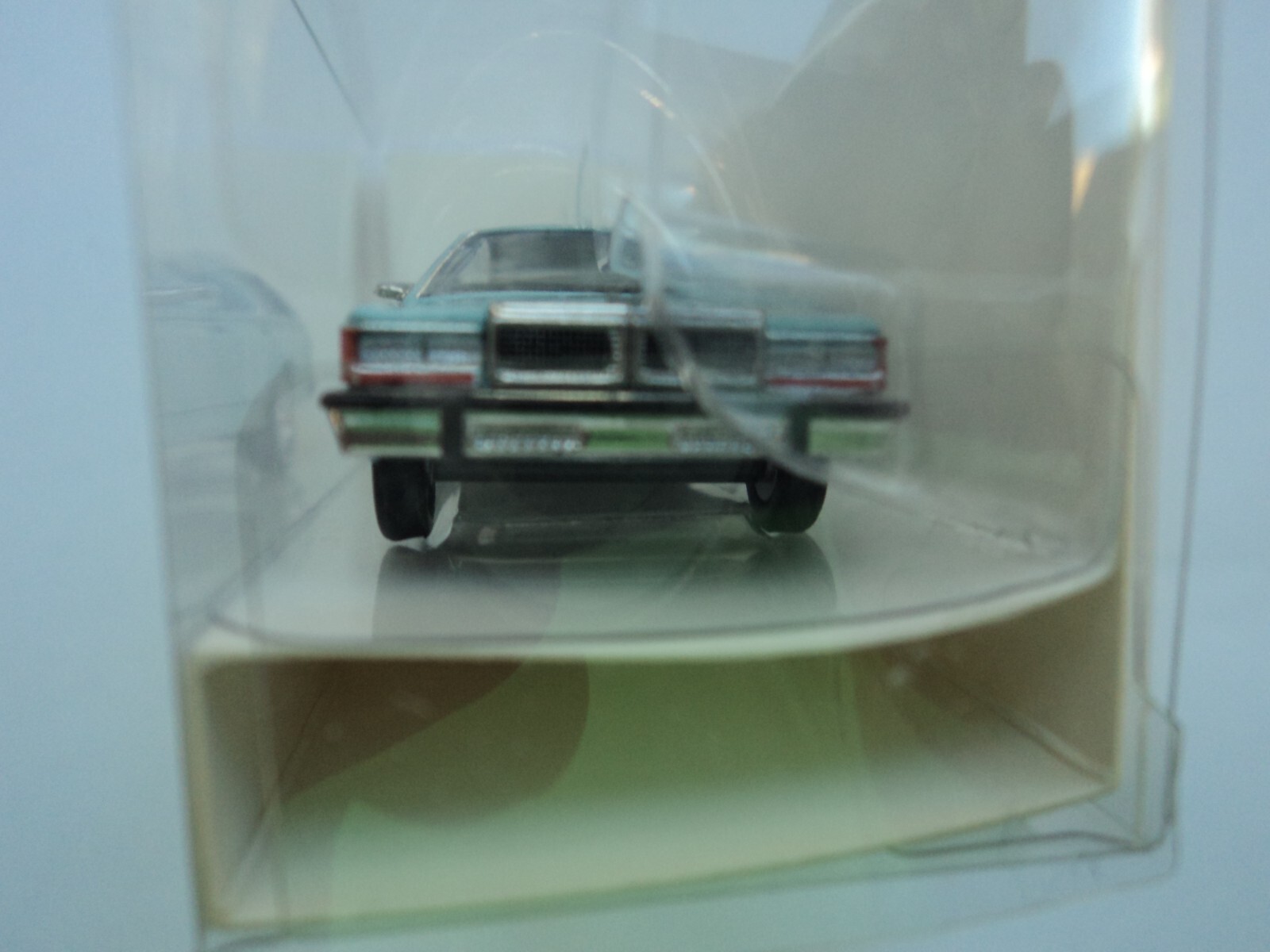 BREKINA 1979 FORD LTD STATION WAGON LIGHT BLUE HO 1/87 PLASTIC