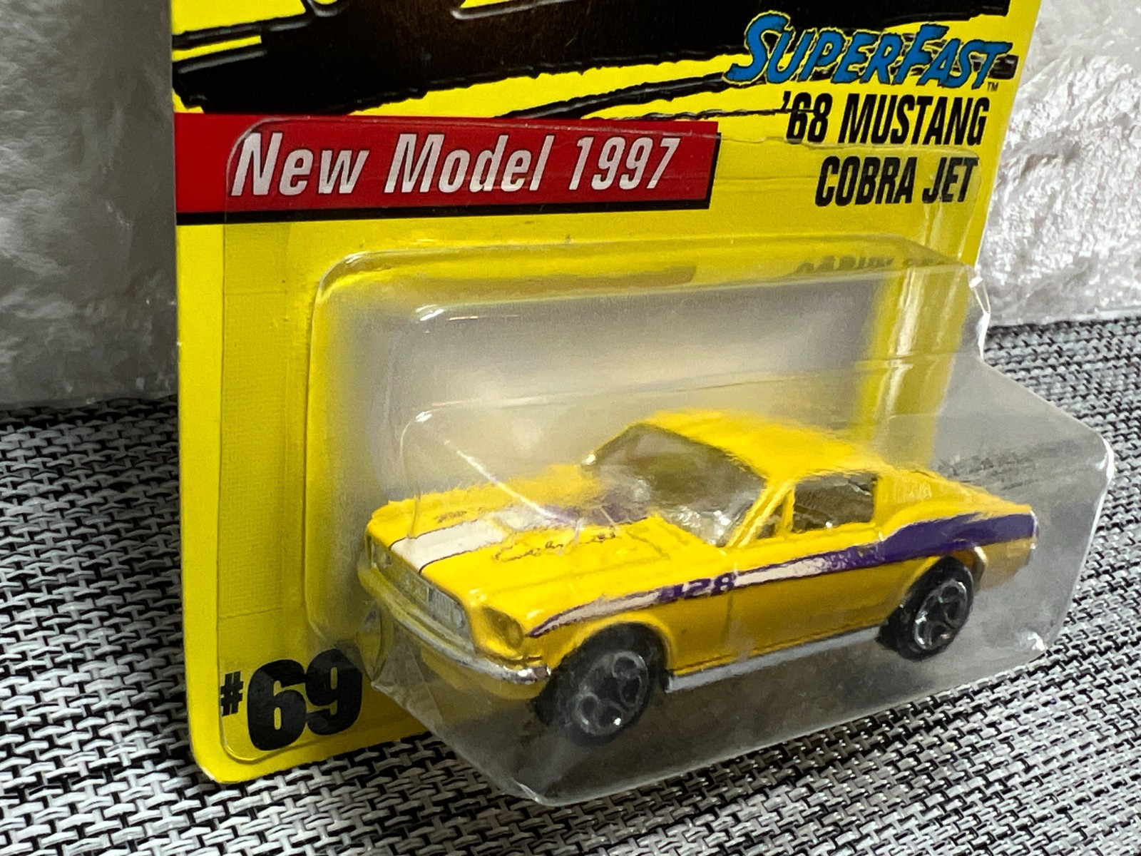 Matchbox Super Fast ’68 Mustang Cobra Jet #69 of 75 Vehicles 1997 Yellow