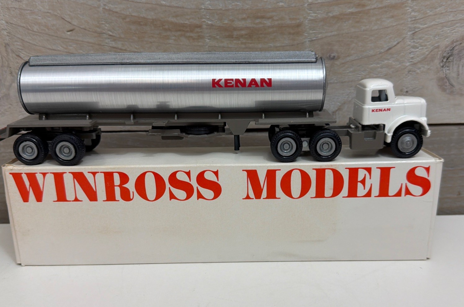 Vintage Winross Kenan Semi-Tractor with Tanker Trailer MINT in Box