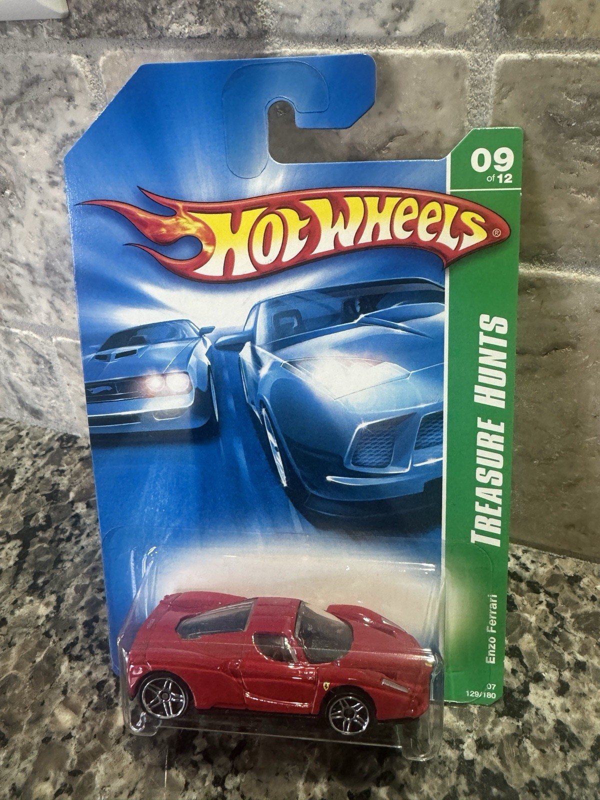 Hot Wheels Treasure Hunts Enzo Ferrari 2007 Red Variant Seats Unopened