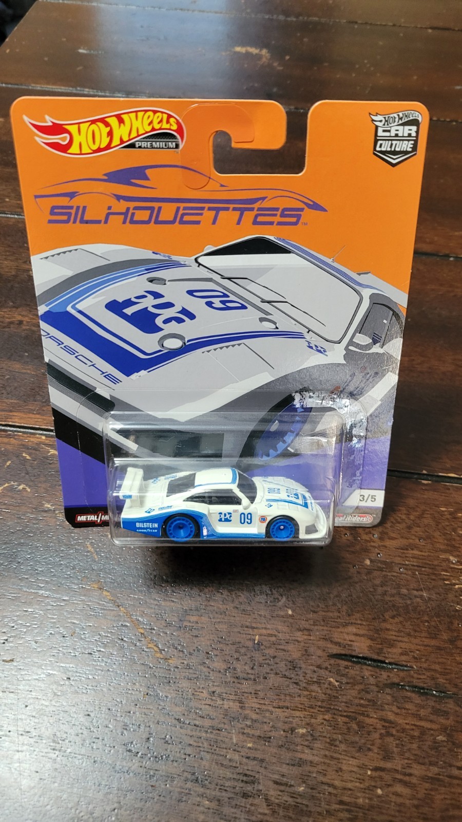 Hot Wheels Premium 1/64 Silhouettes Porsche 935 -78 Car Culture Real Riders