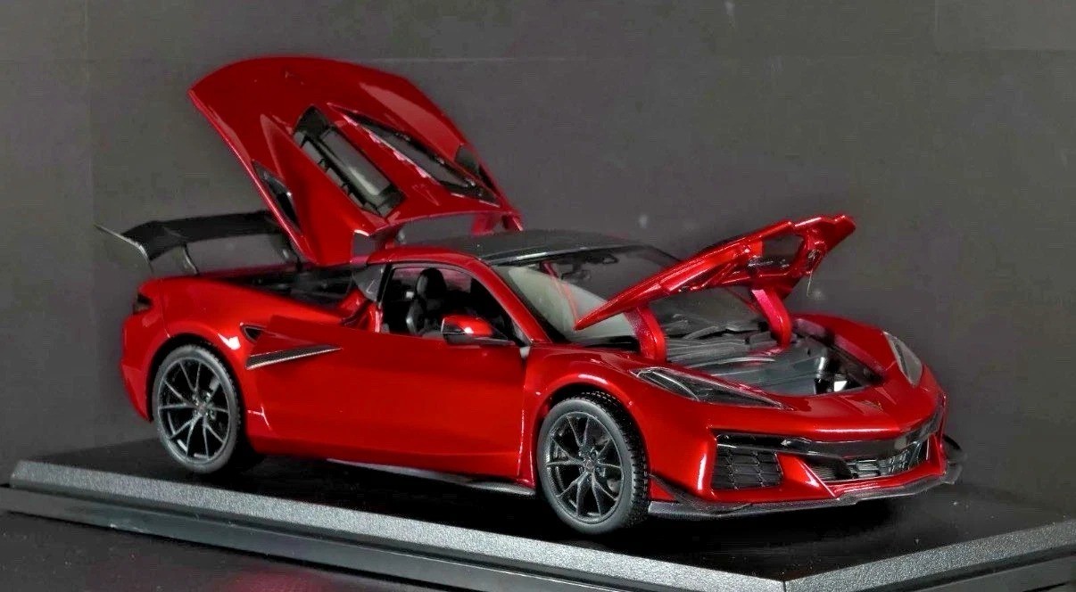 Corvette ZR1 Coupe 1:18 Maisto Exclusive Style Special Edition – Red