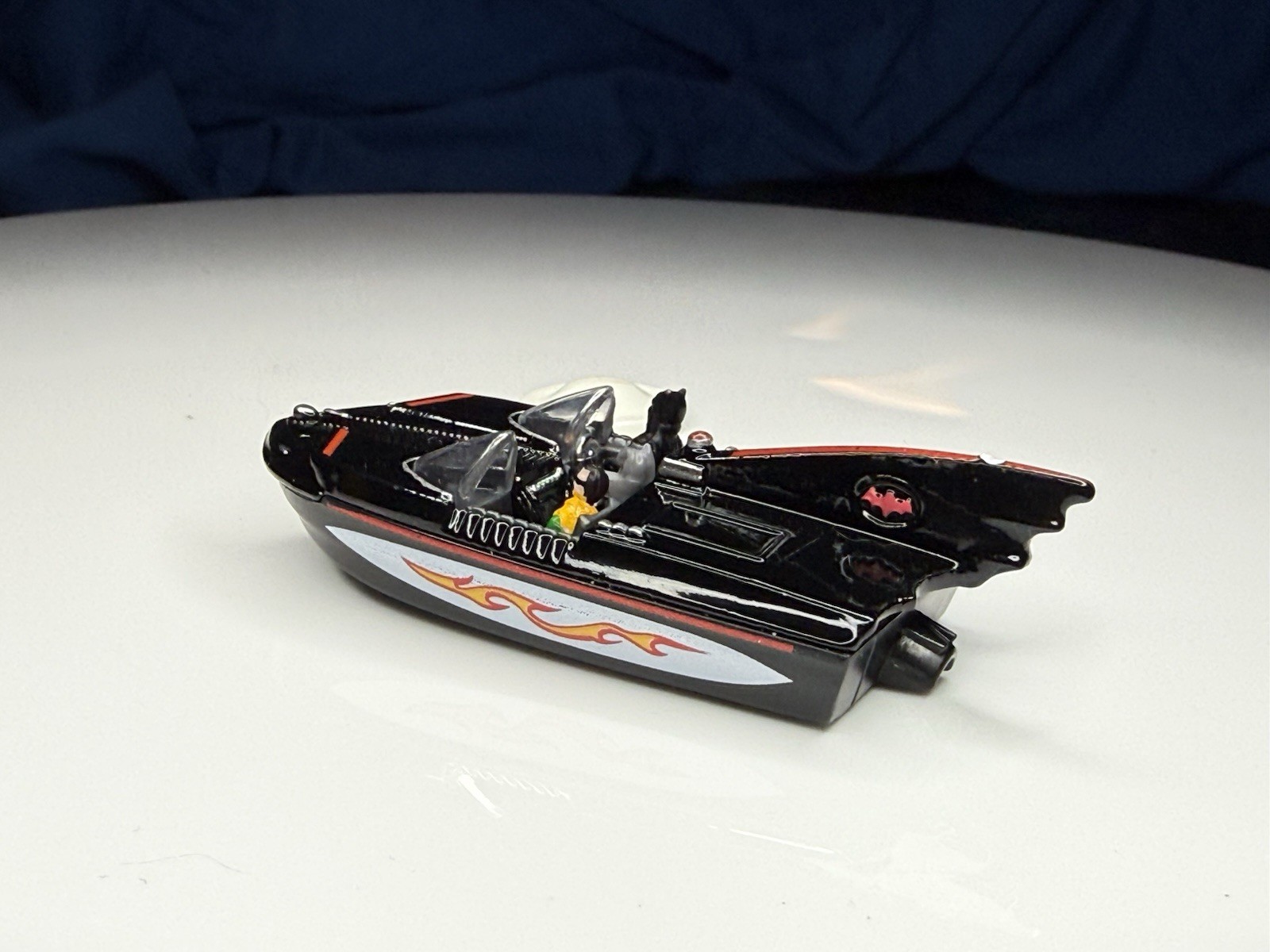 2026 New Hot Wheels 1966 Black Bat Boat Customized Sealed W/ Batman & Robin🔥🔥