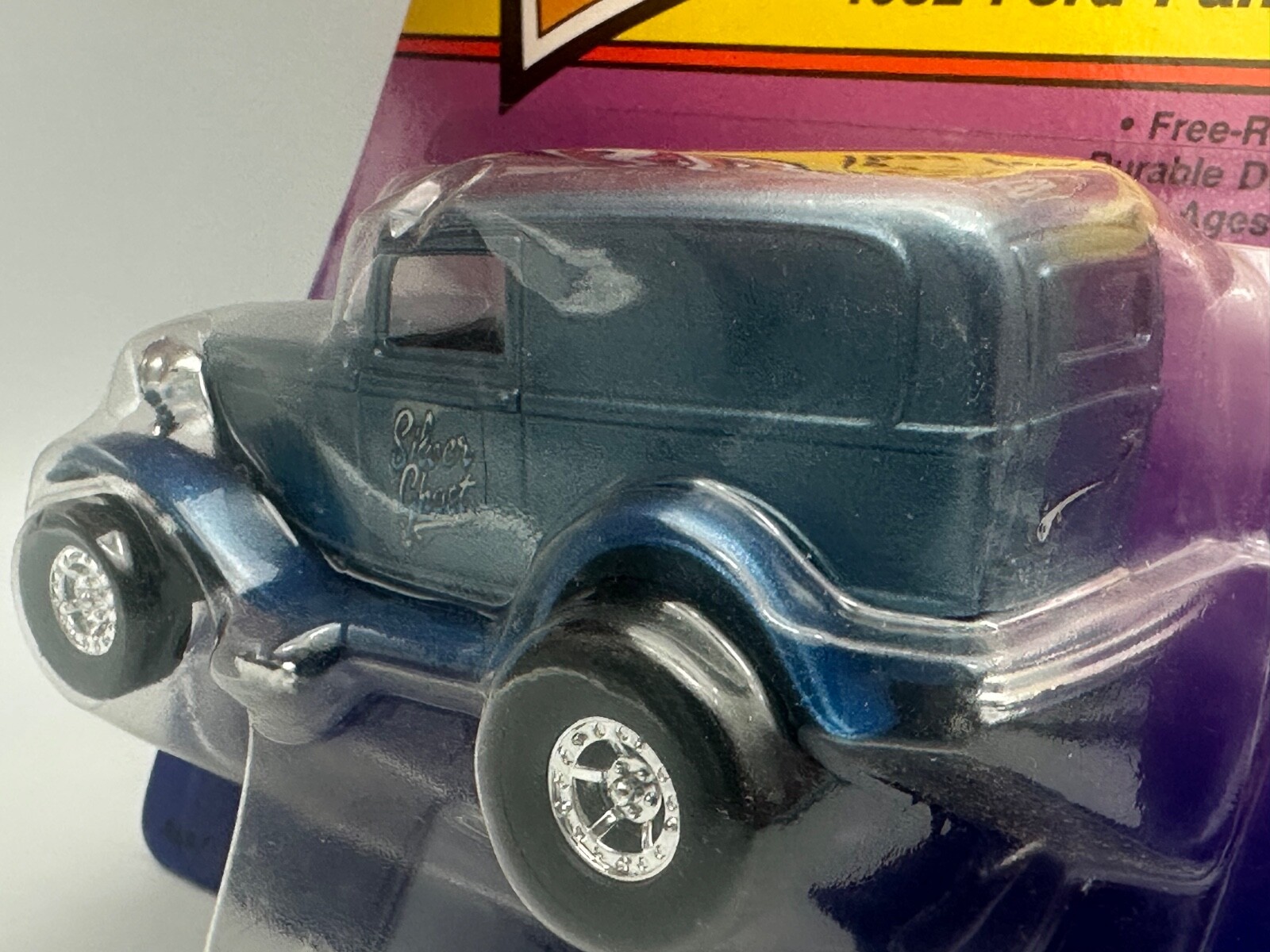 Ertl Hot Roddin’ 1932 Ford Panel Truck, Blue, 3.5 inches, New in Box