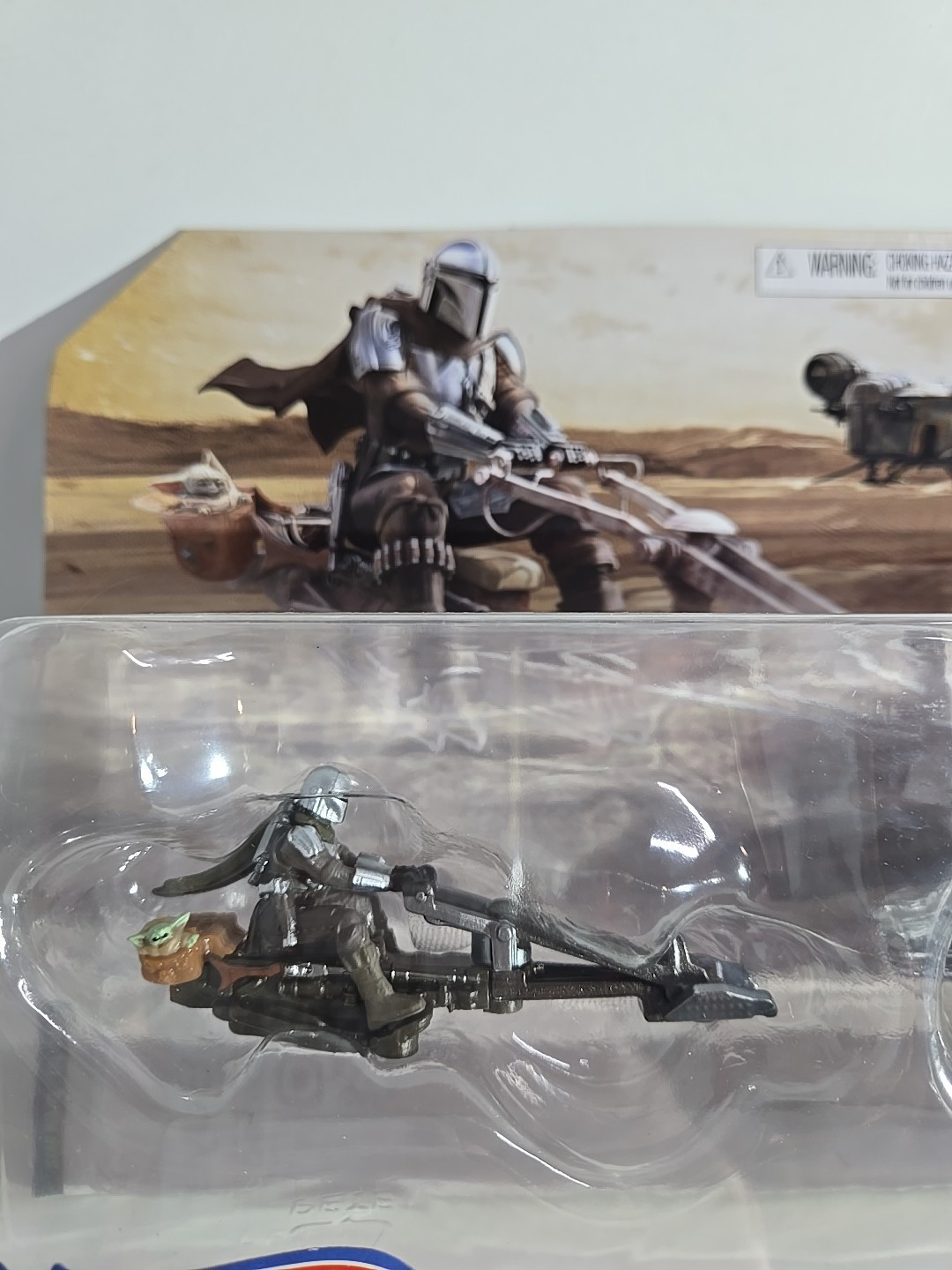 Hot Wheels Star Wars Starships Razor Crest Speeder Bike Hover Pram & Child