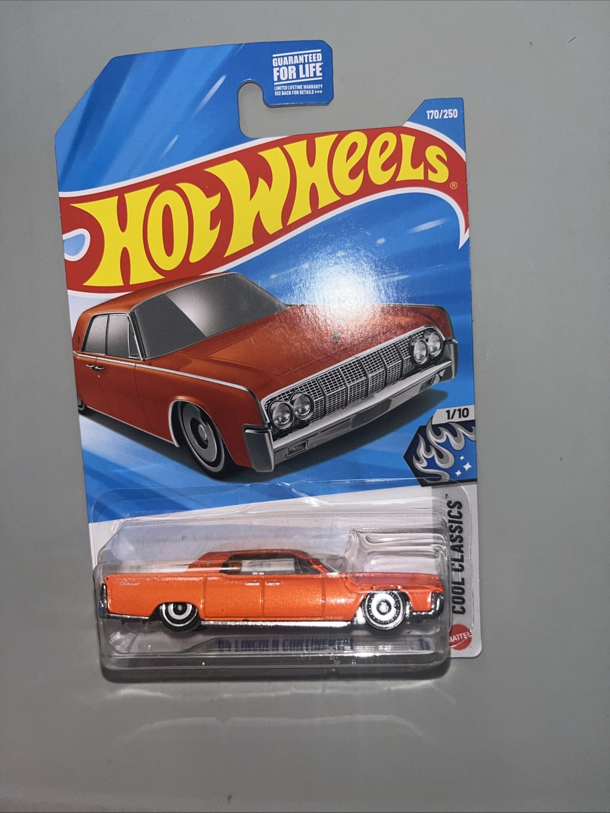Hot Wheels Classics ’64 Lincoln Continental Orange Diecast 1:64 Unopened