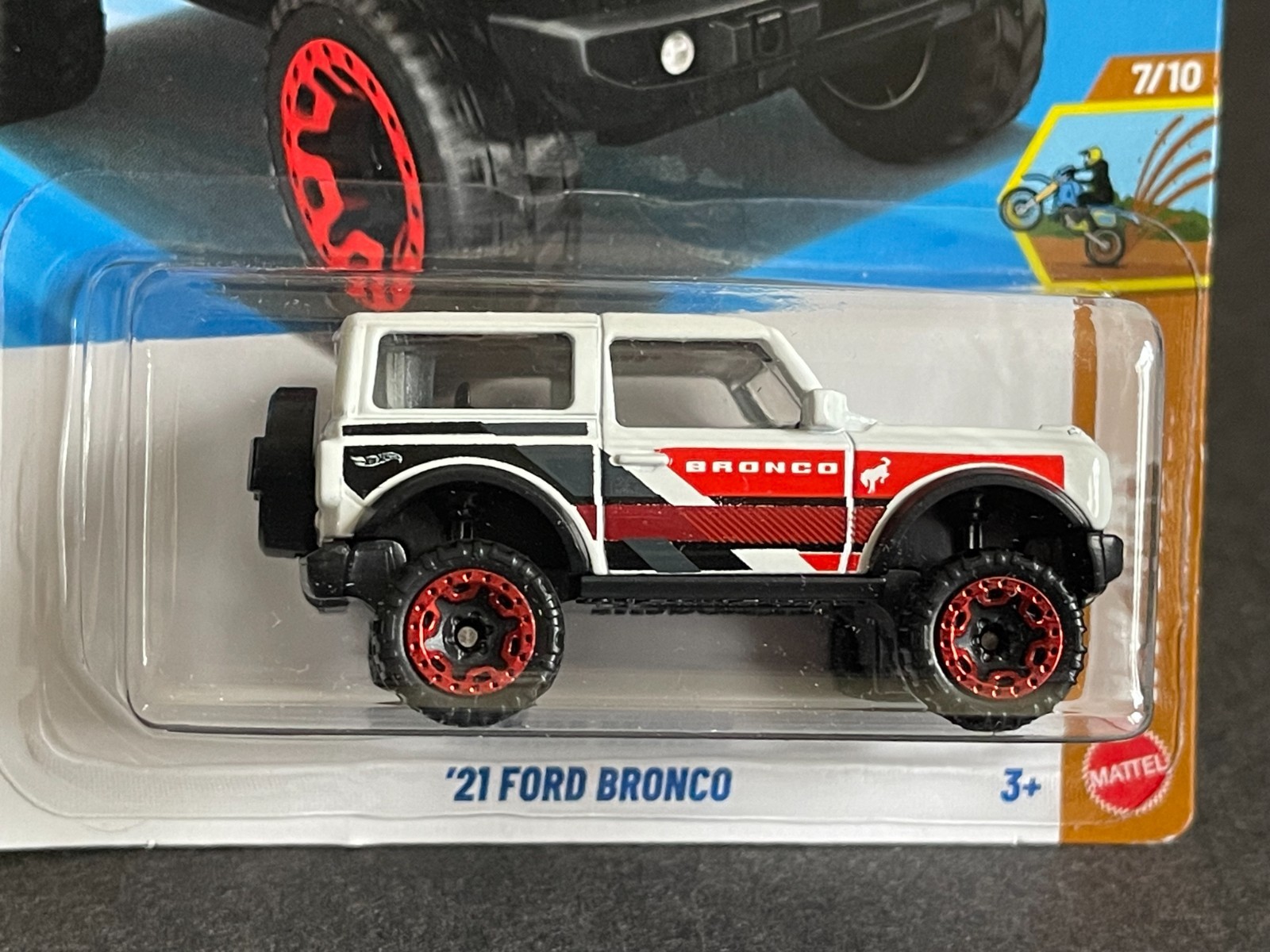 2026 Hot Wheels ~ 2021 Ford Bronco ~ #213 HW Dirt L Case White
