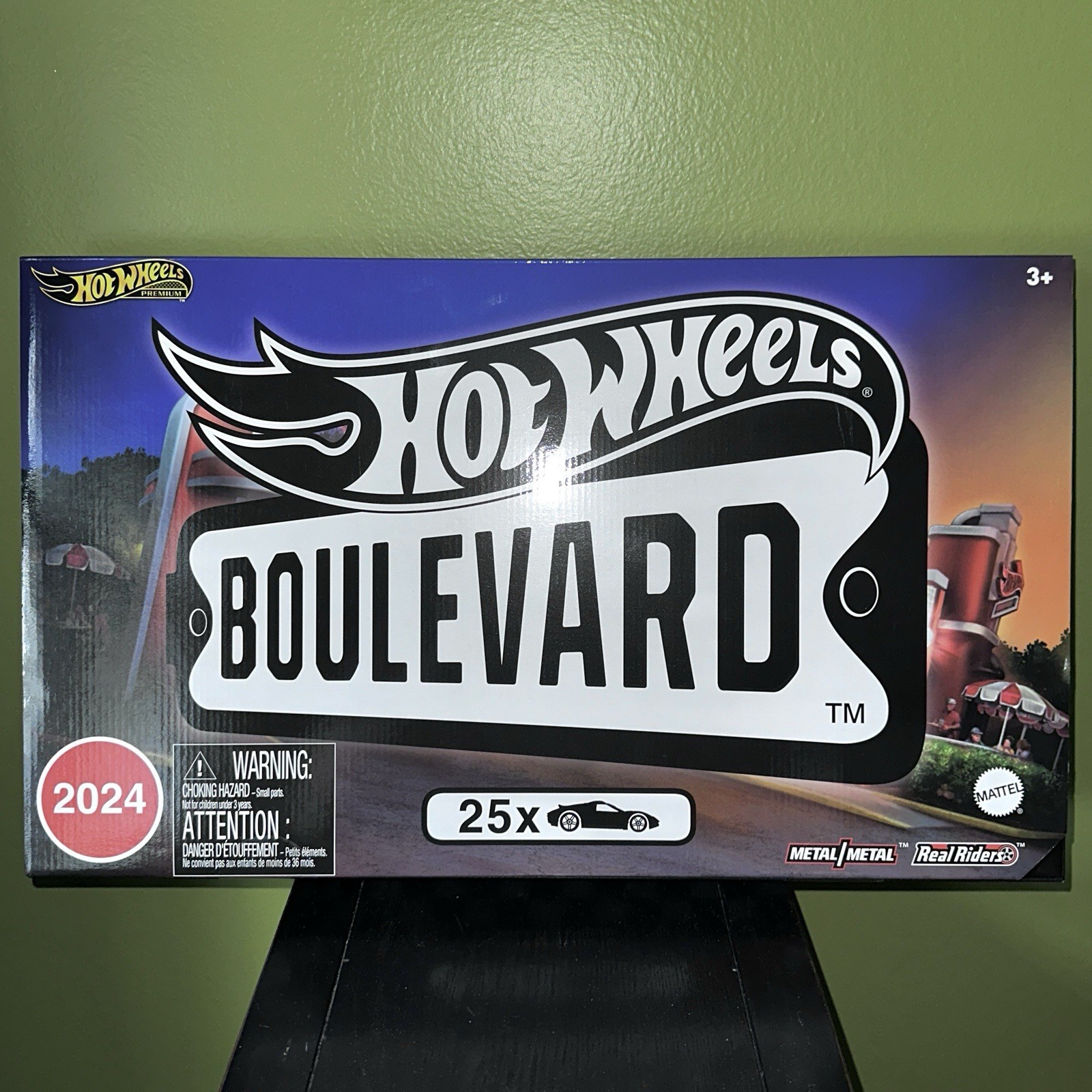 Hot Wheels 2024 Boulevard 25-Car Factory Set Premium Diecast Collection HRW96