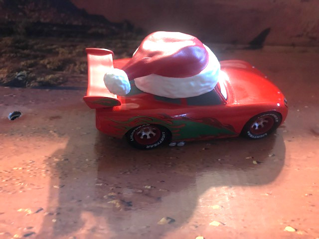 2025 LMQ WITH Santa Hat