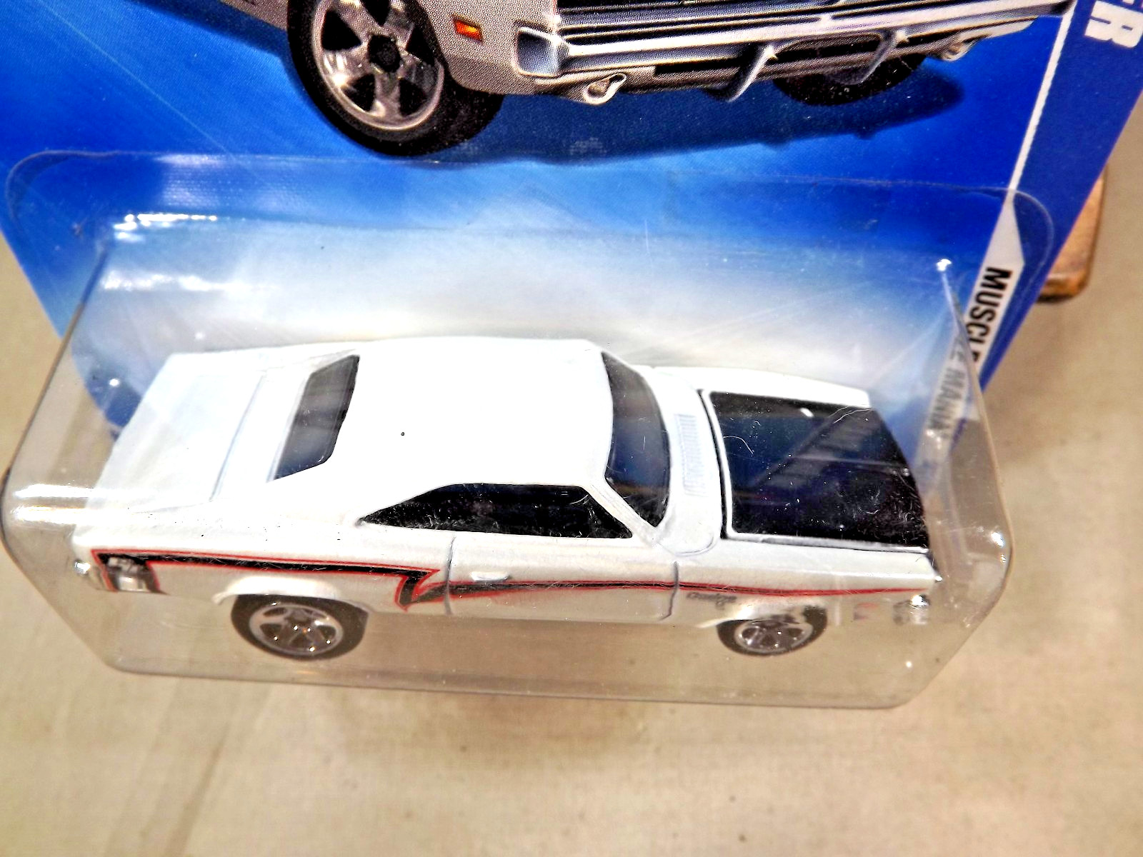 2009 Hot Wheels Kmart #81 Muscle Mania 5/10 ’69 DODGE CHARGER White w/Chrome 5Sp